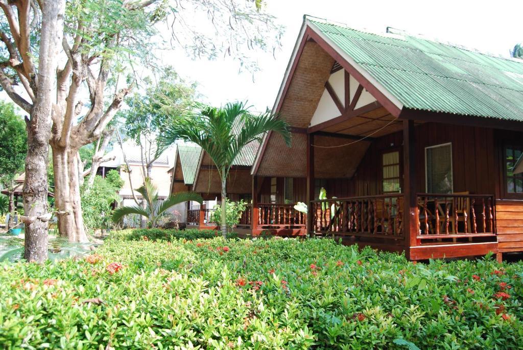 Rose Garden Samui Bungalows Lamai Beach  Zimmer foto